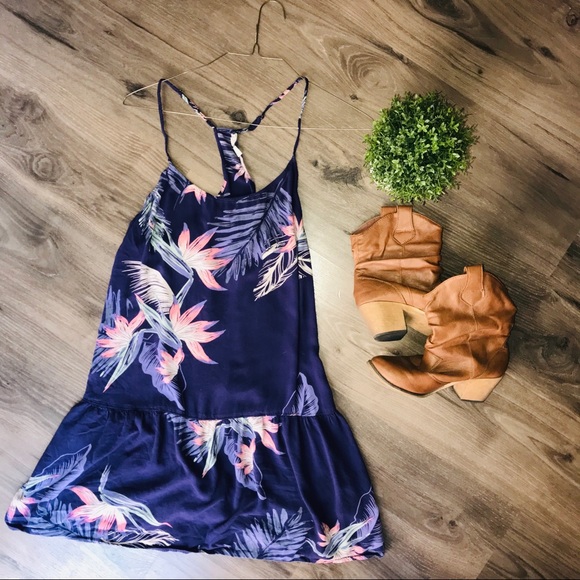 Roxy Dresses & Skirts - Roxy beachy purple floral tank top dress XL
